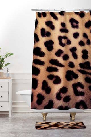 Ballack Art House Leopard 1986 Shower Curtain And Mat